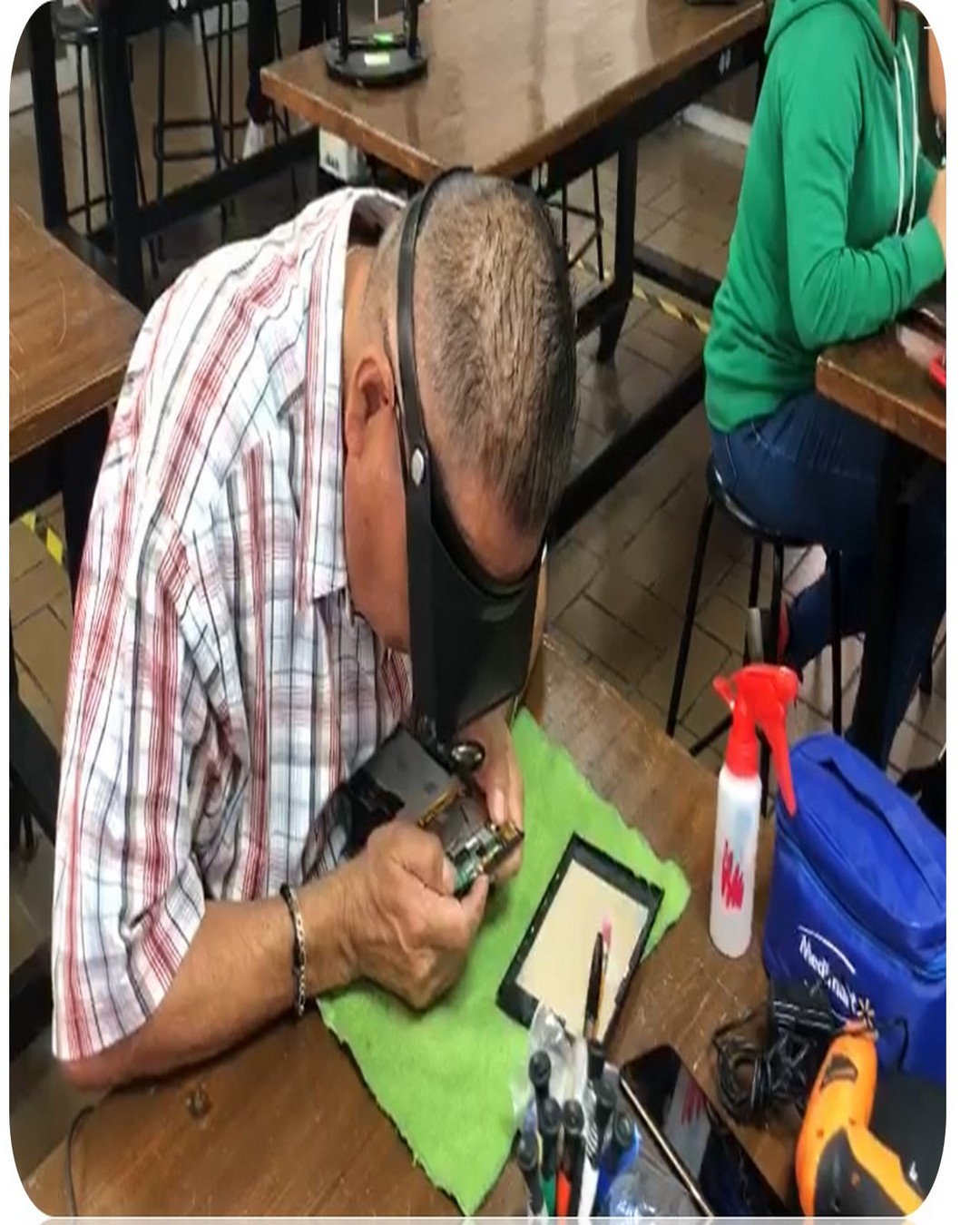 ELECTRÓNICA APLICADA A LA REPARACIÓN