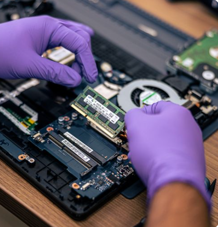 DIAGNÓSTICO Y MANTENIMIENTO CORRECTIVO DE EQUIPO DE COMPUTO 